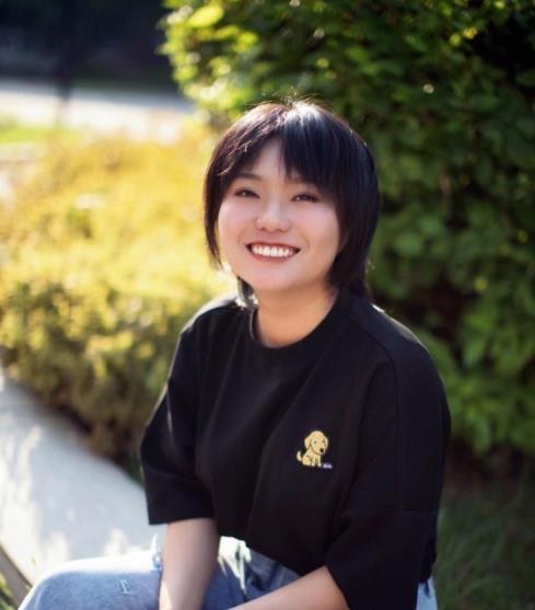 娱乐吃瓜酱李雪琴,从娱乐吃瓜酱到喜剧新星的华丽蜕变