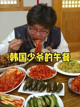 娱乐吃瓜酱美食视频