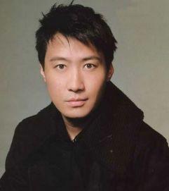 香港歌星黄翊个人资料,香港乐坛闪耀的青春之星